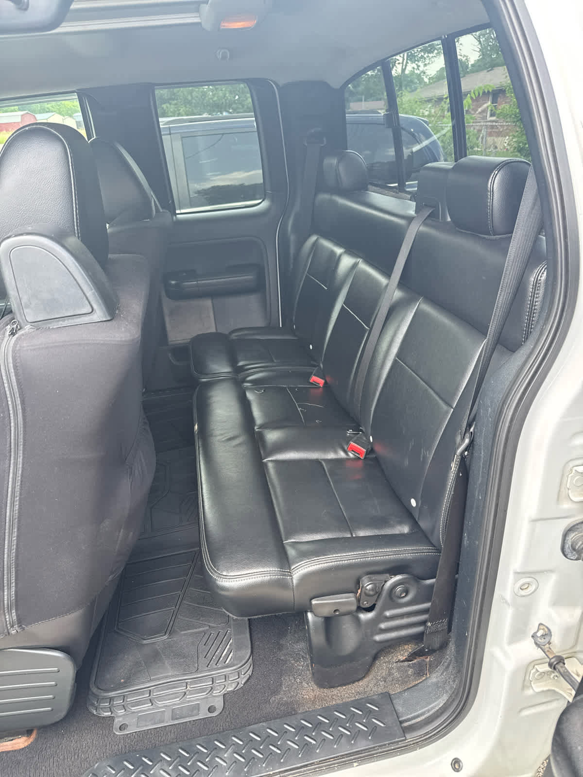 Used 2006 Ford F150 FX4 image 11