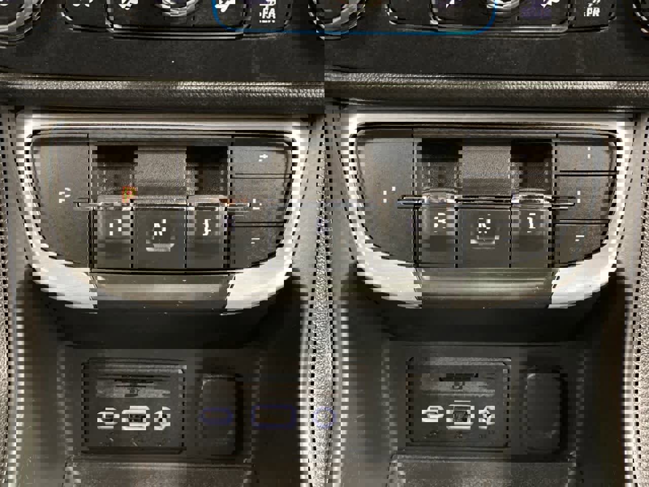 Used 2022 GMC Terrain SLT w/ Infotainment Package II image 27