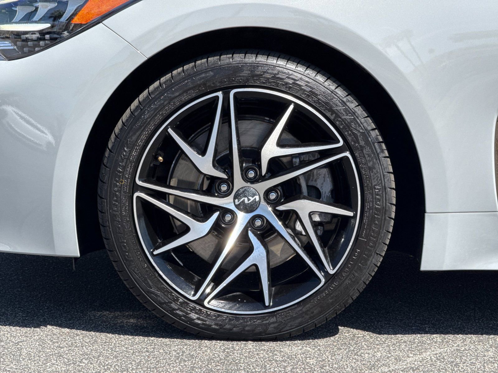 Used 2023 Kia Stinger GT-Line image 24