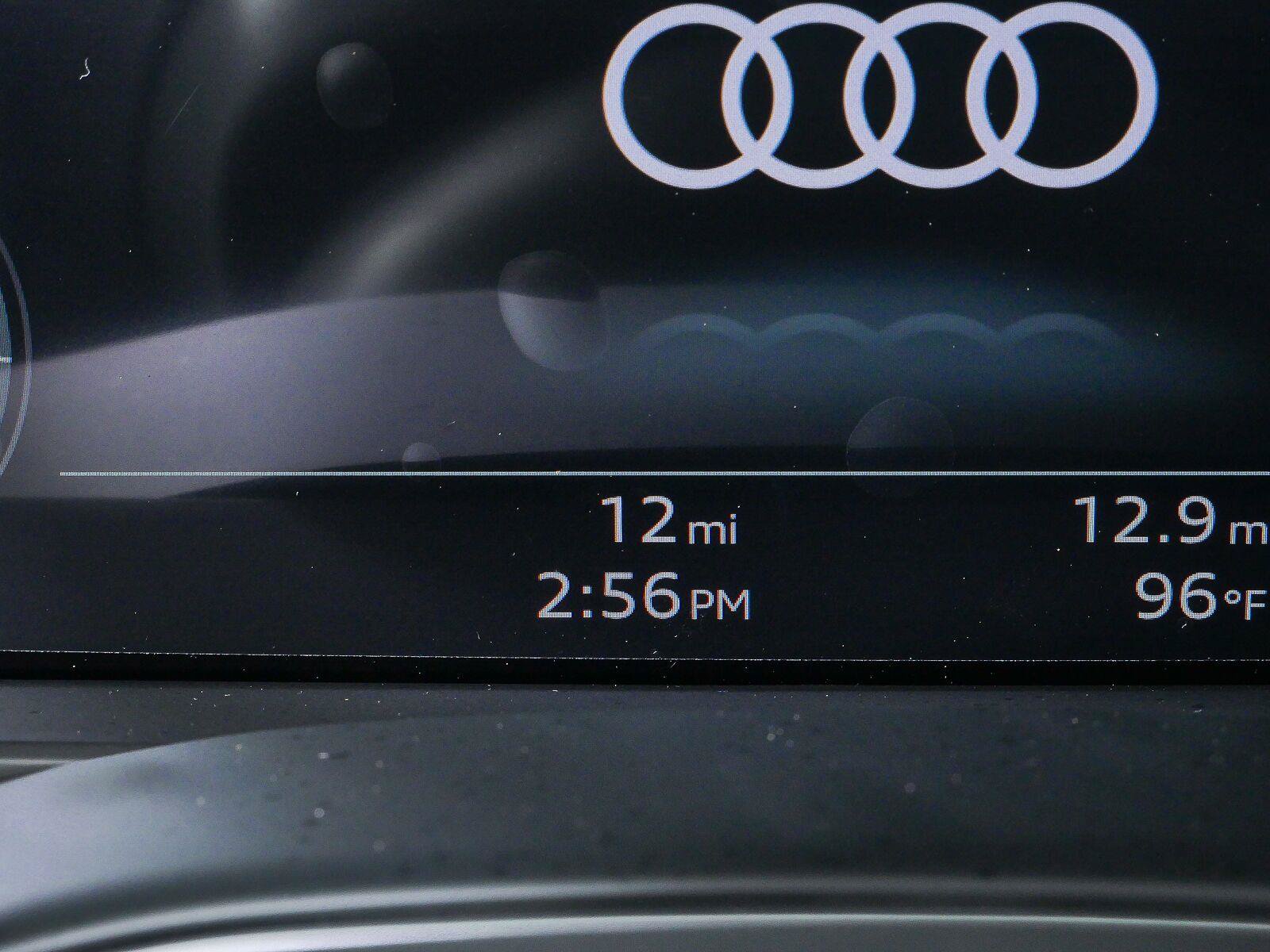 New 2027 Audi Q8 Premium AWD/4WD image 9