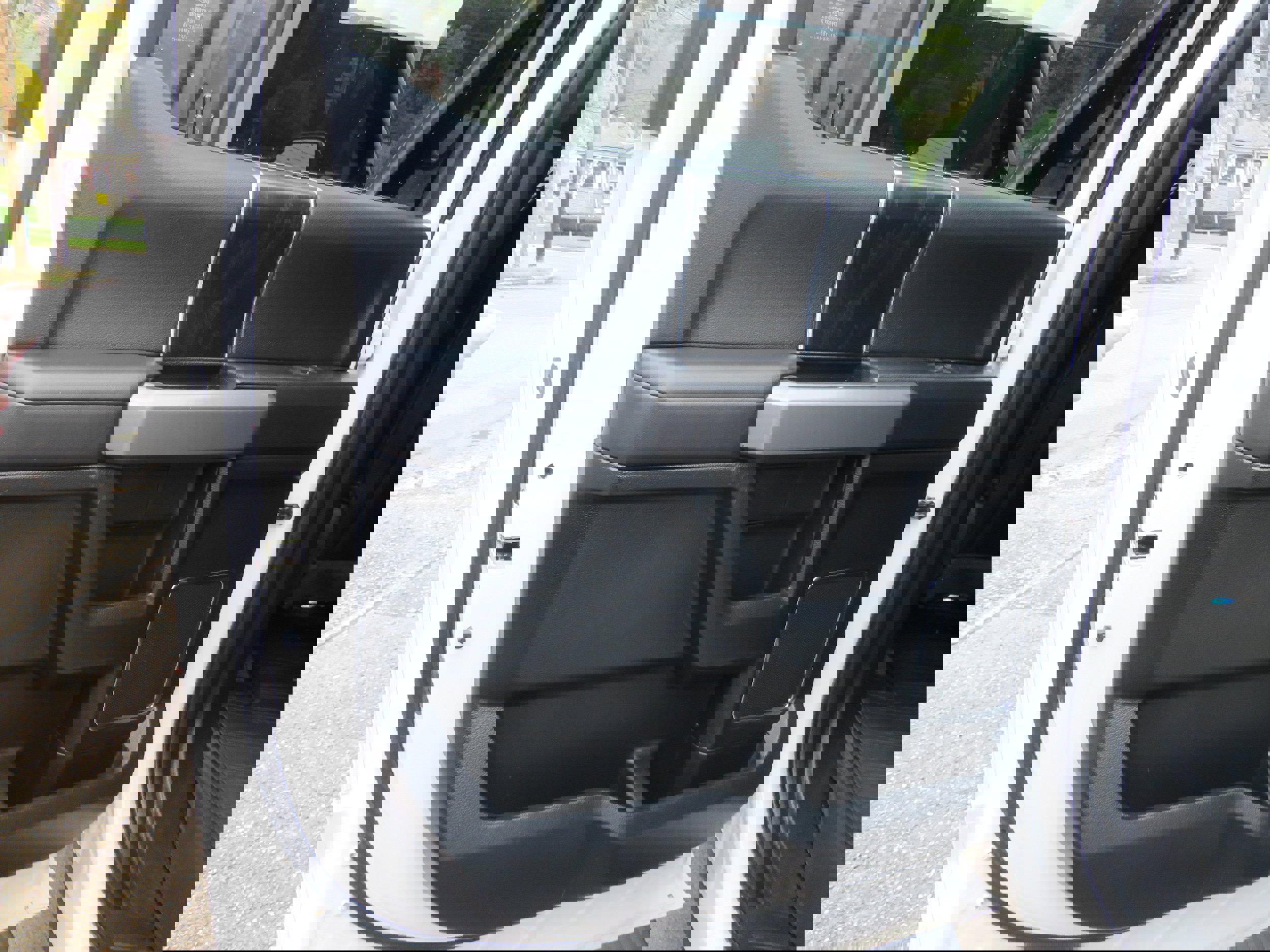 Used 2018 Ford F450 Platinum w/ Platinum Ultimate Package image 9