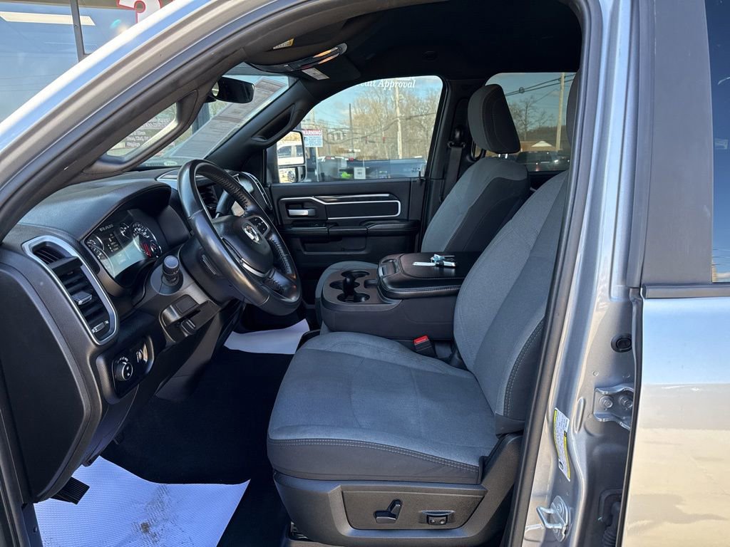 Used 2024 RAM 3500 Big Horn image 23