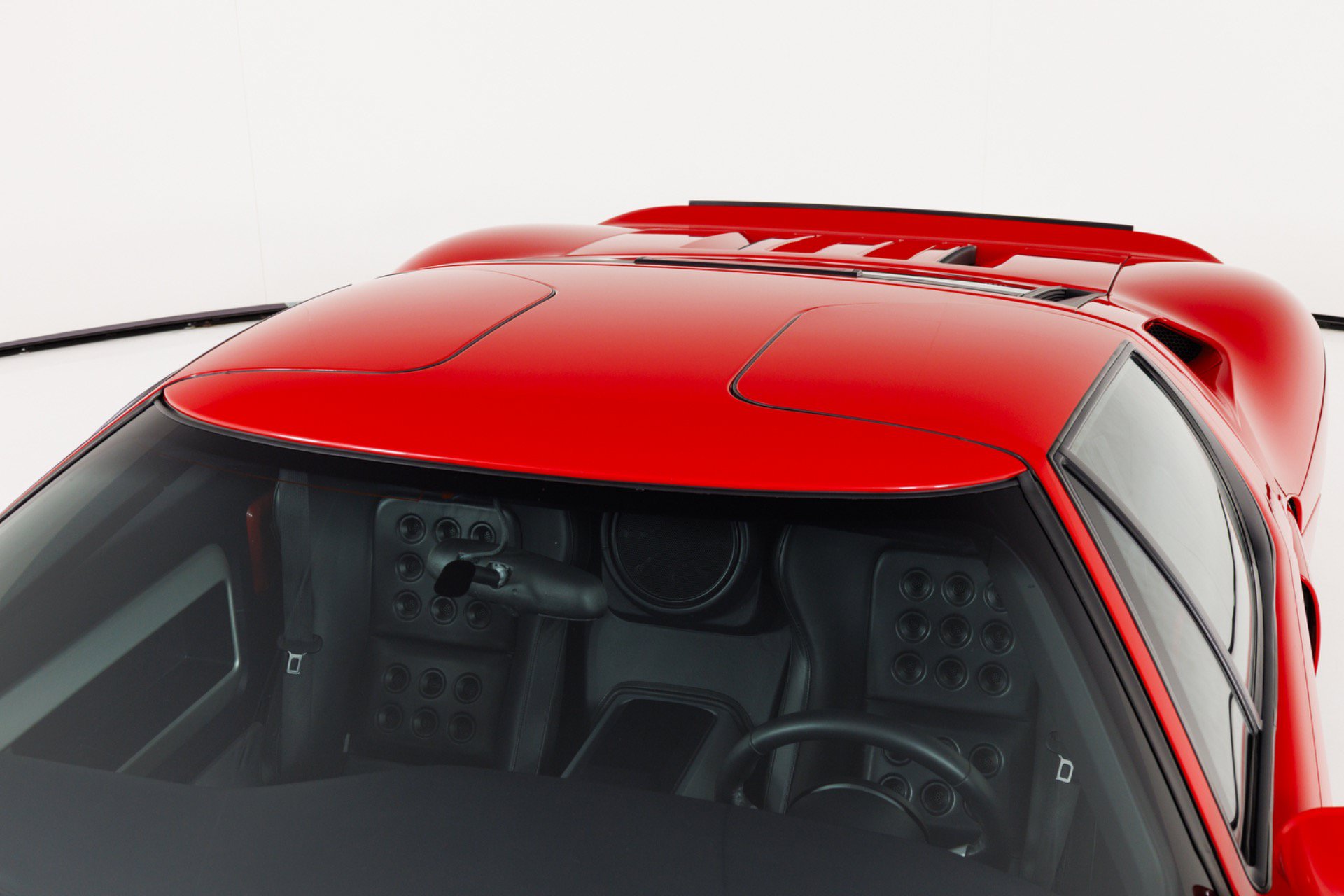 Used 2006 Ford GT RWD image 70