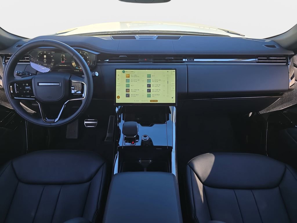 New 2026 Land Rover Range Rover Sport Dynamic SE AWD/4WD image 9