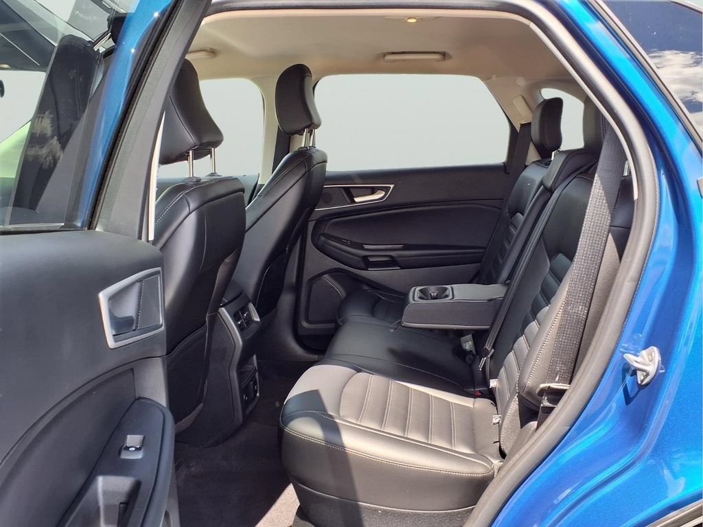 Used 2023 Ford Edge SEL w/ Convenience Package AWD/4WD image 11