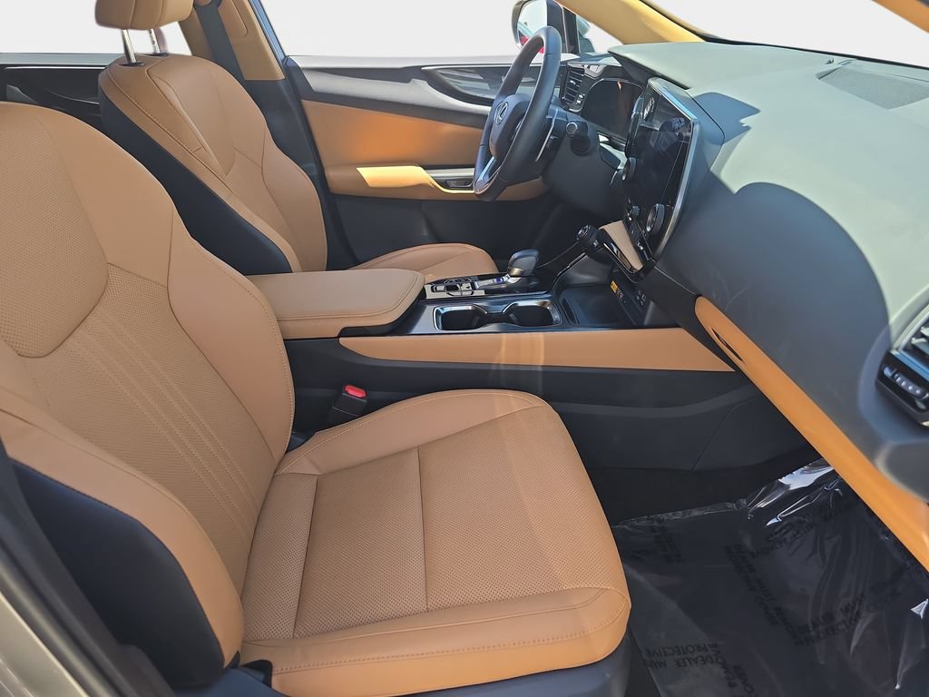 Used 2024 Lexus NX 350 AWD image 12