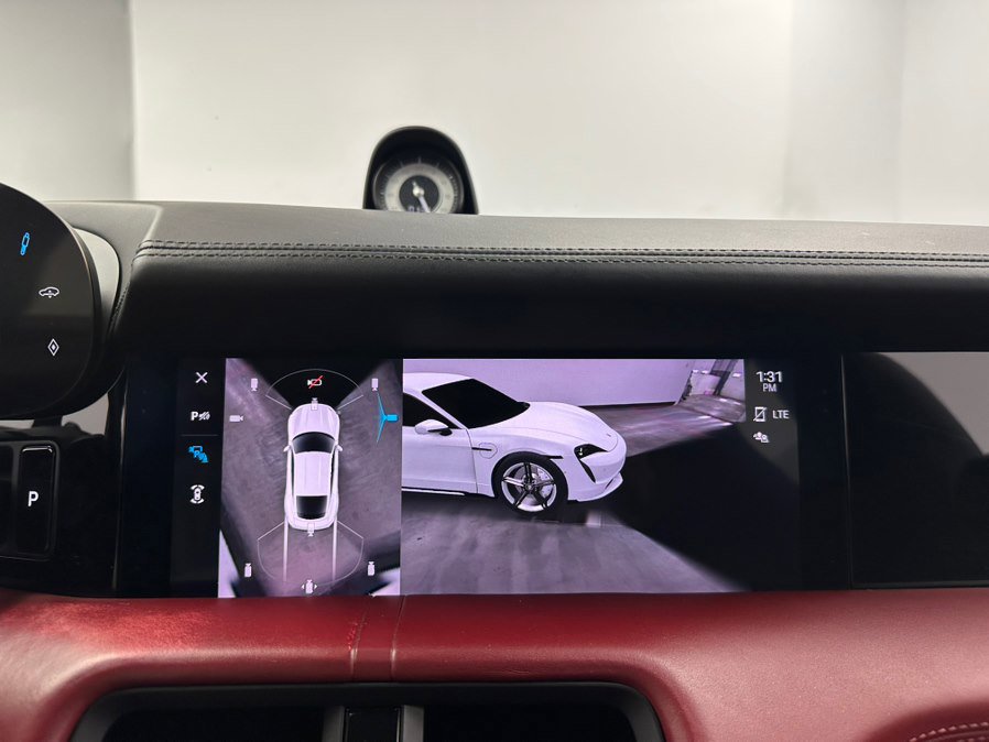 Used 2020 Porsche Taycan 4S image 59