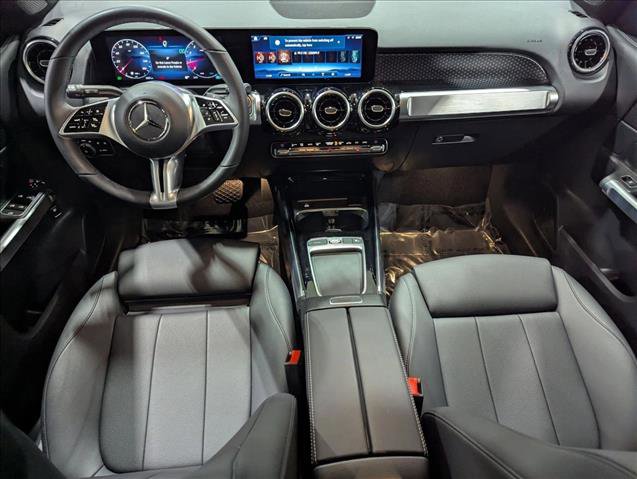 Used 2026 Mercedes-Benz GLB 250 image 18