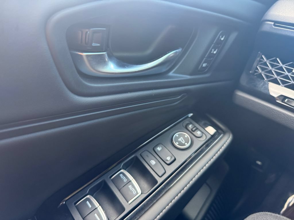 Used 2023 Honda Accord Touring image 28