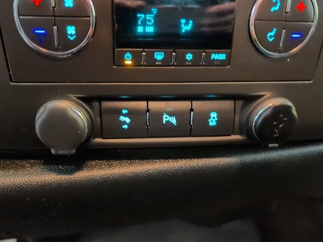 Certified 2013 GMC Sierra 1500 SLE w/ Power Tech Package image 19