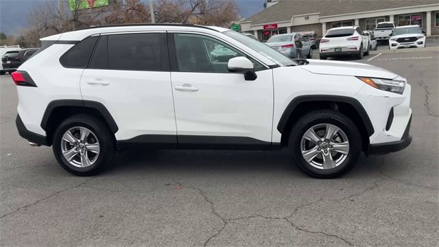 Used 2022 Toyota RAV4 XLE image 8