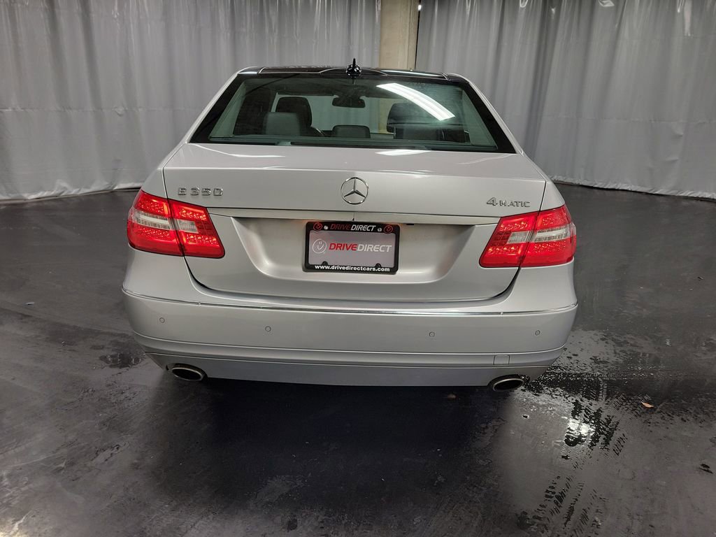 Used 2011 Mercedes-Benz E 350 4MATIC Sedan image 8