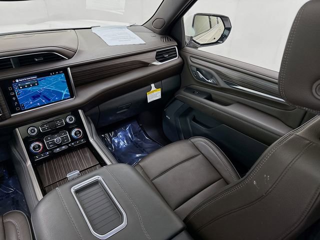 Used 2024 GMC Yukon XL Denali image 26