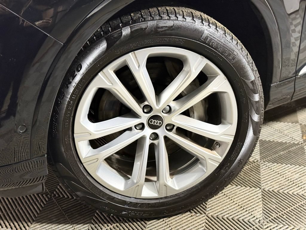 Used 2025 Audi Q7 3.0T Premium Plus AWD/4WD image 2