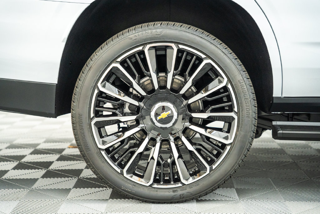 New 2026 Chevrolet Tahoe High Country AWD/4WD image 21