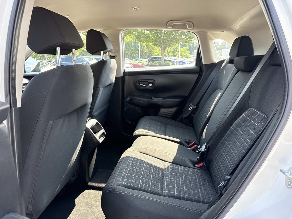 Certified 2024 Honda HR-V LX image 18