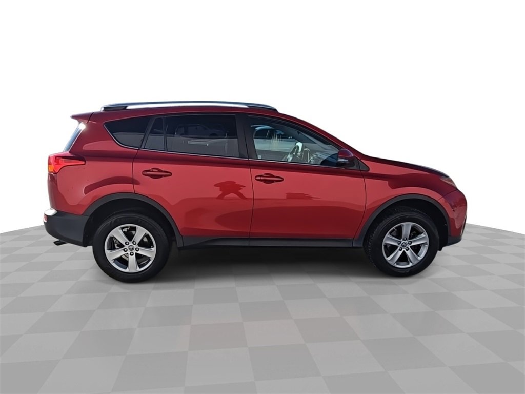 Used 2015 Toyota RAV4 XLE image 9
