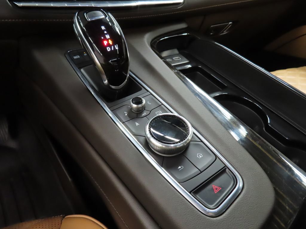 Used 2024 Cadillac Escalade Sport w/ Touring Package AWD/4WD image 76
