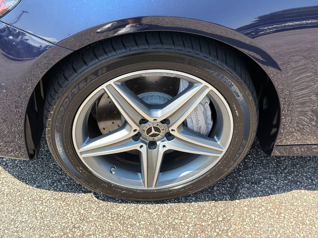 Used 2019 Mercedes-Benz E 450 4MATIC Sedan w/ Premium Package image 11