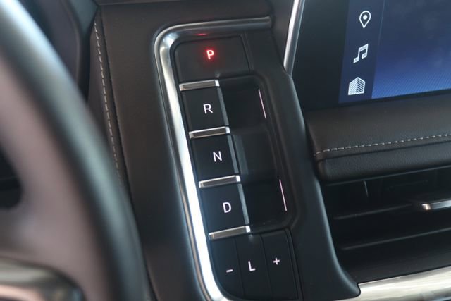 Used 2023 Chevrolet Tahoe Z71 image 22