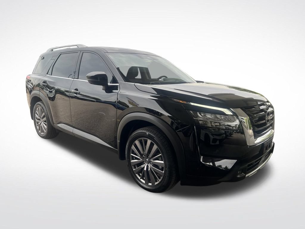 Certified 2024 Nissan Pathfinder SL w/ SL Premium Package AWD/4WD video 3