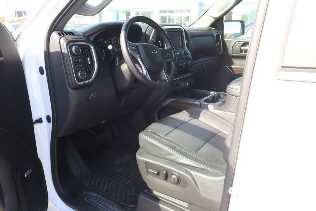 Used 2020 Chevrolet Silverado 1500 RST w/ Rally Edition image 11