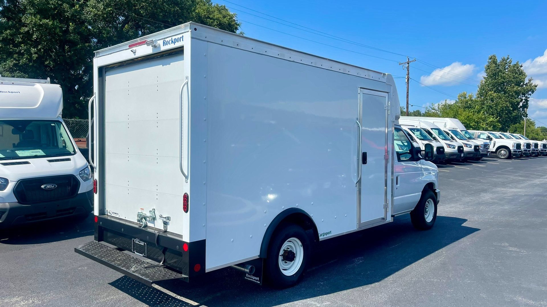 New 2025 Ford E-350 and Econoline 350 Super Duty w/ Power Equipment Group RWD image 7
