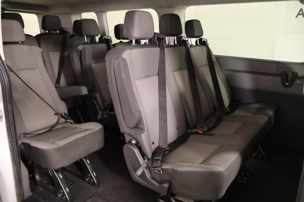 Used 2023 Ford Transit 350 XLT image 12