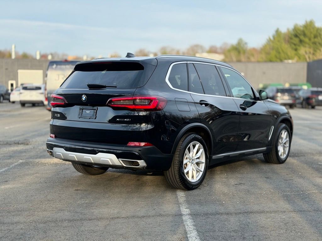 Used 2021 BMW X5 xDrive40i w/ Premium Package image 7
