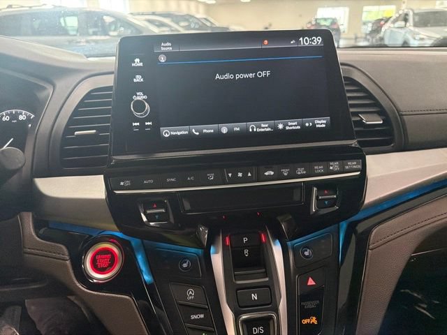 Used 2025 Honda Odyssey Touring image 23