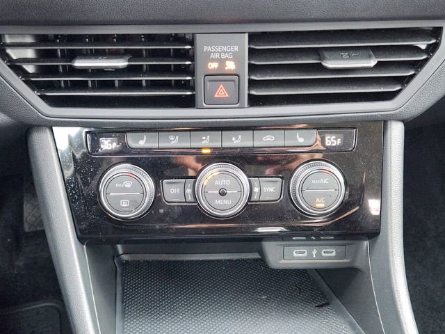 New 2024 Volkswagen Jetta SE image 14