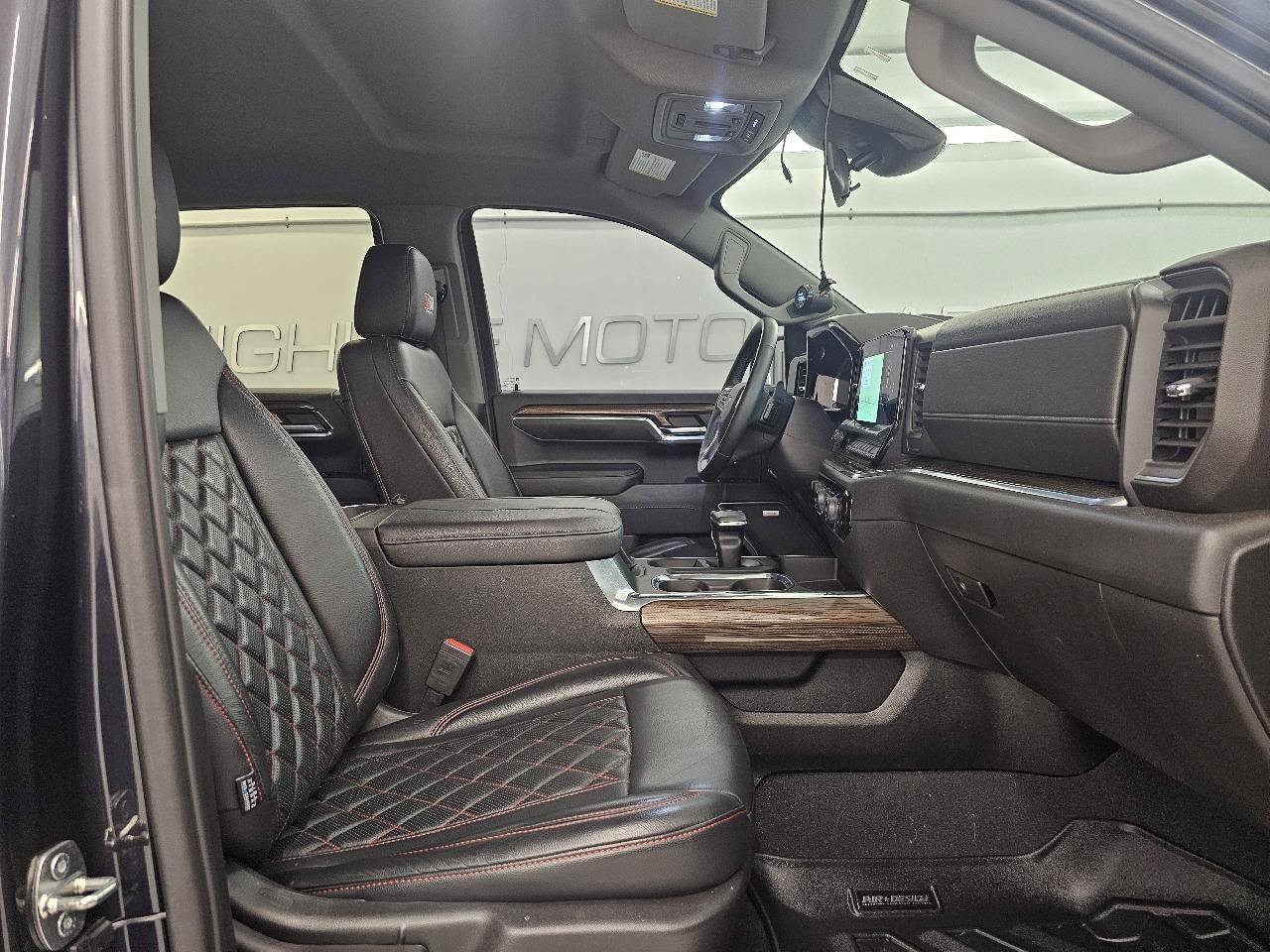 Used 2023 Chevrolet Silverado 1500 RST w/ Convenience Package II AWD/4WD image 25