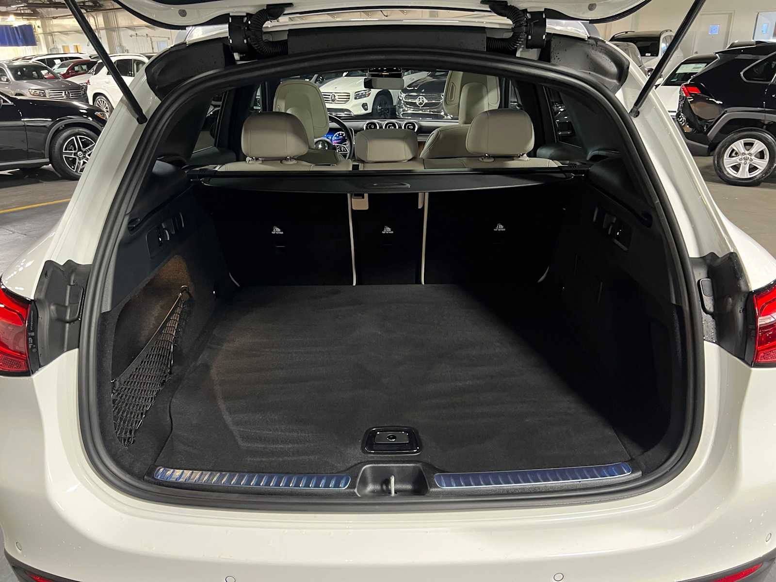 Used 2026 Mercedes-Benz GLC 300 4MATIC image 16