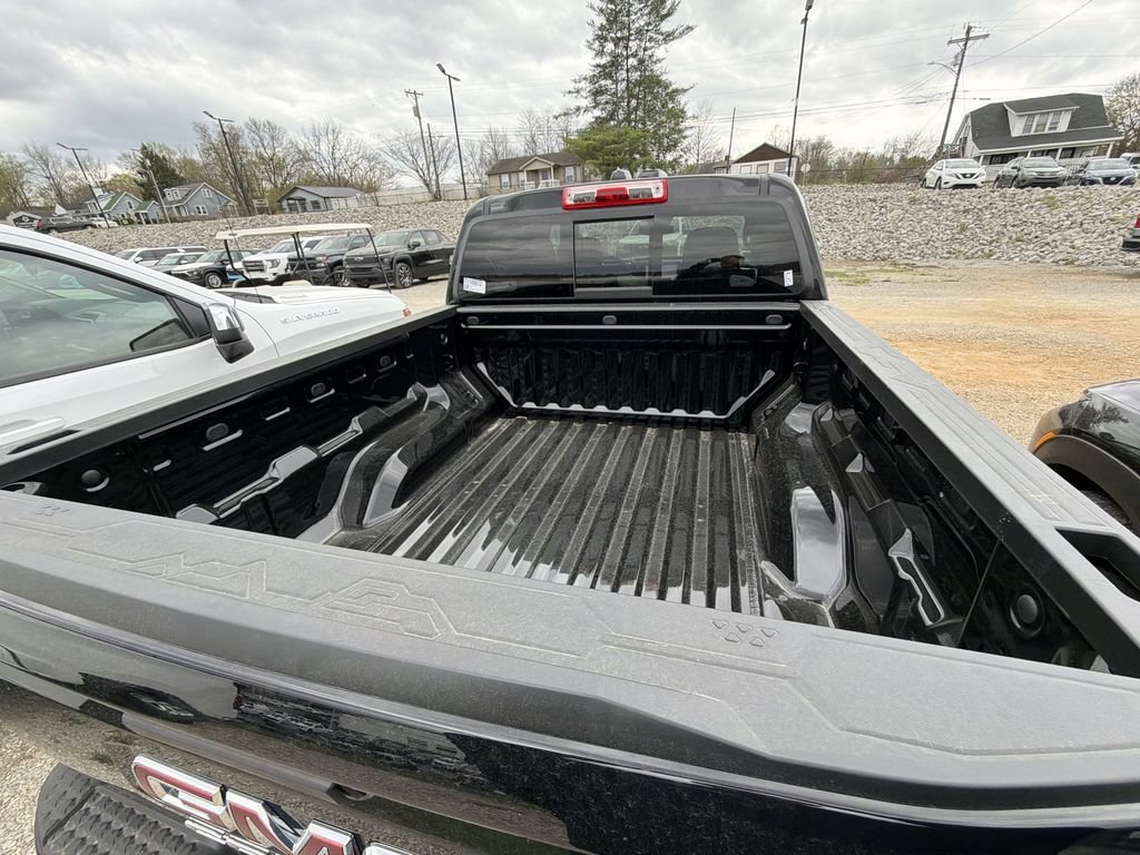 New 2026 GMC Canyon Elevation RWD image 30