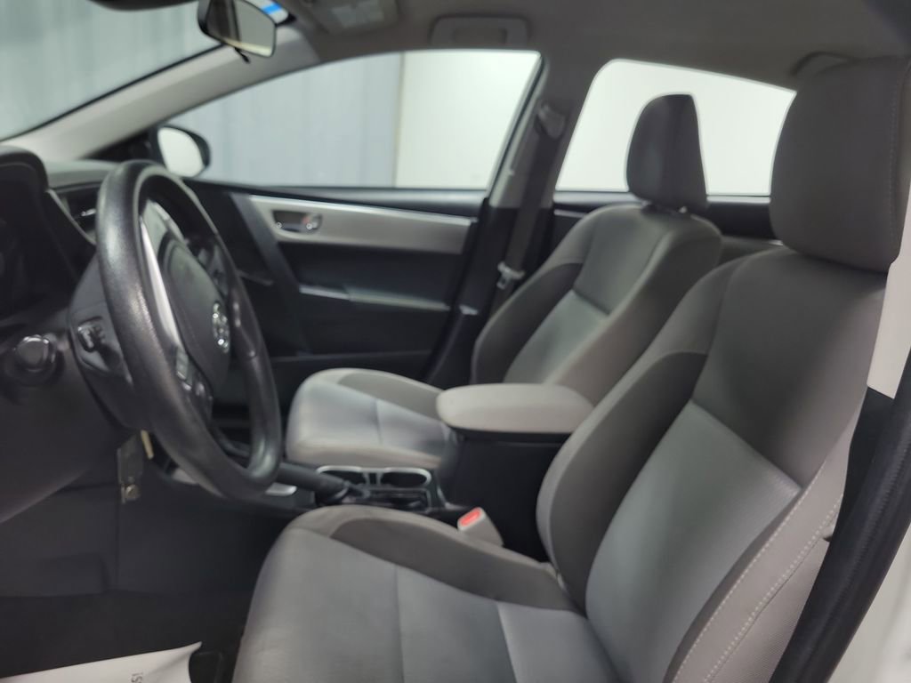 Used 2017 Toyota Corolla LE w/ Carpet Mat Package (TMS) image 12