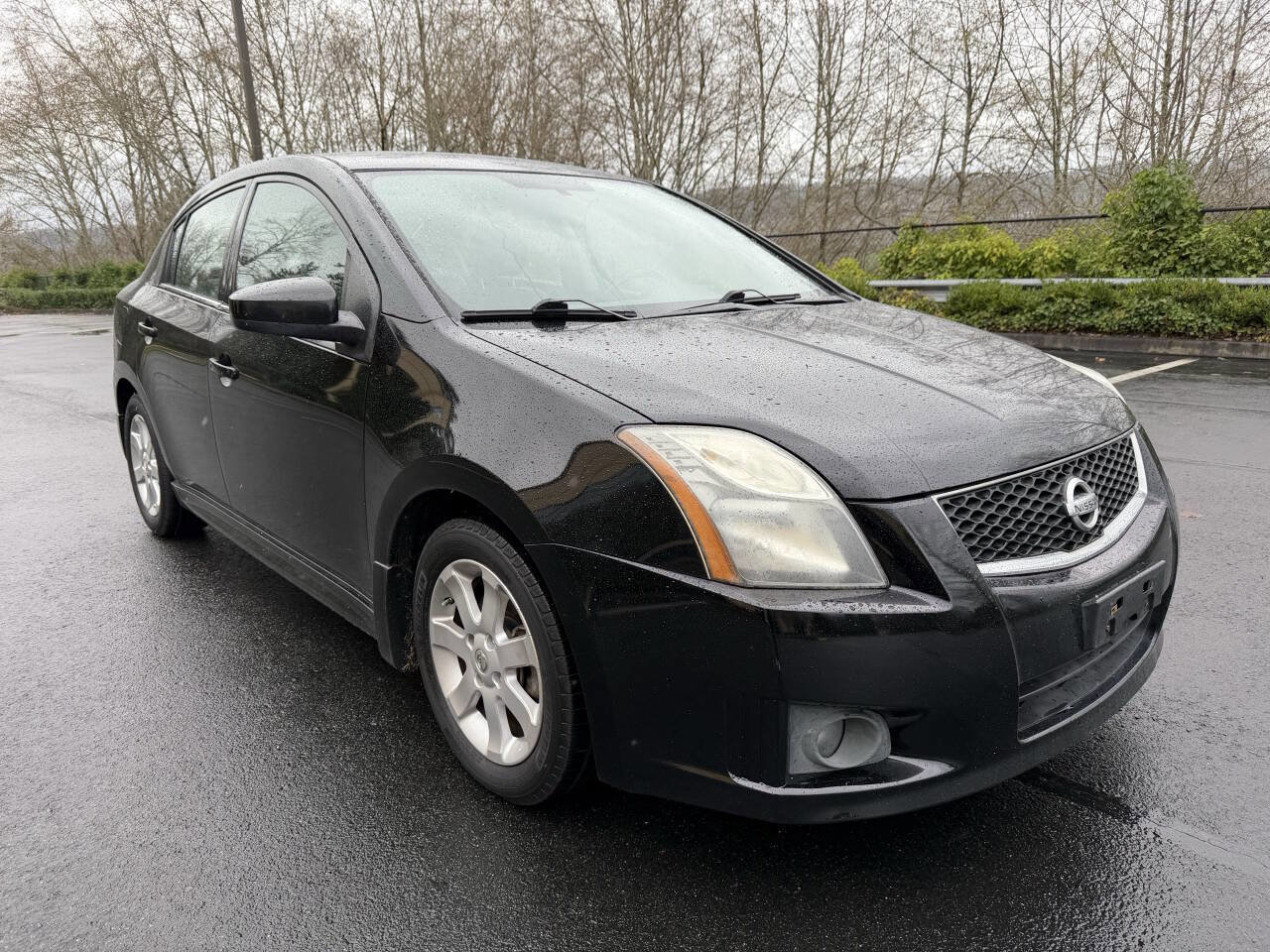 Used 2010 Nissan Sentra 2.0 SR w/ Convenience Pkg image 3