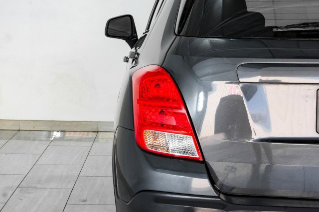 Used 2016 Chevrolet Trax LT w/ LT Convenience Package image 44