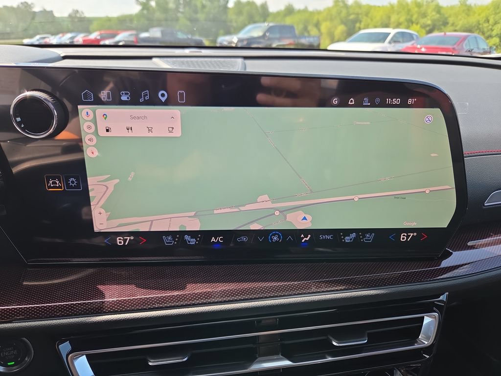 New 2027 Chevrolet Traverse RS w/ LPO, Floor Liner Package AWD/4WD image 18