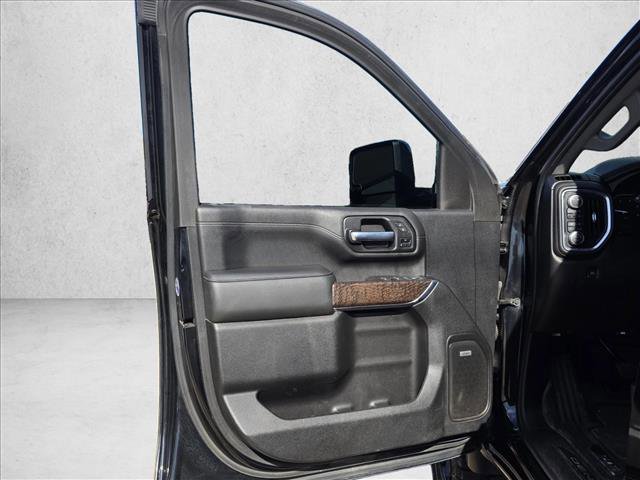 Used 2021 GMC Sierra 3500 Denali w/ Denali Black Diamond Edition image 11