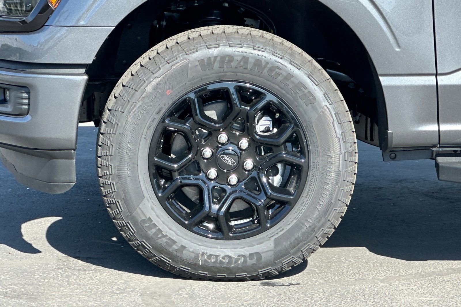 New 2026 Ford F150 XLT w/ Equipment Group 302A MID image 25