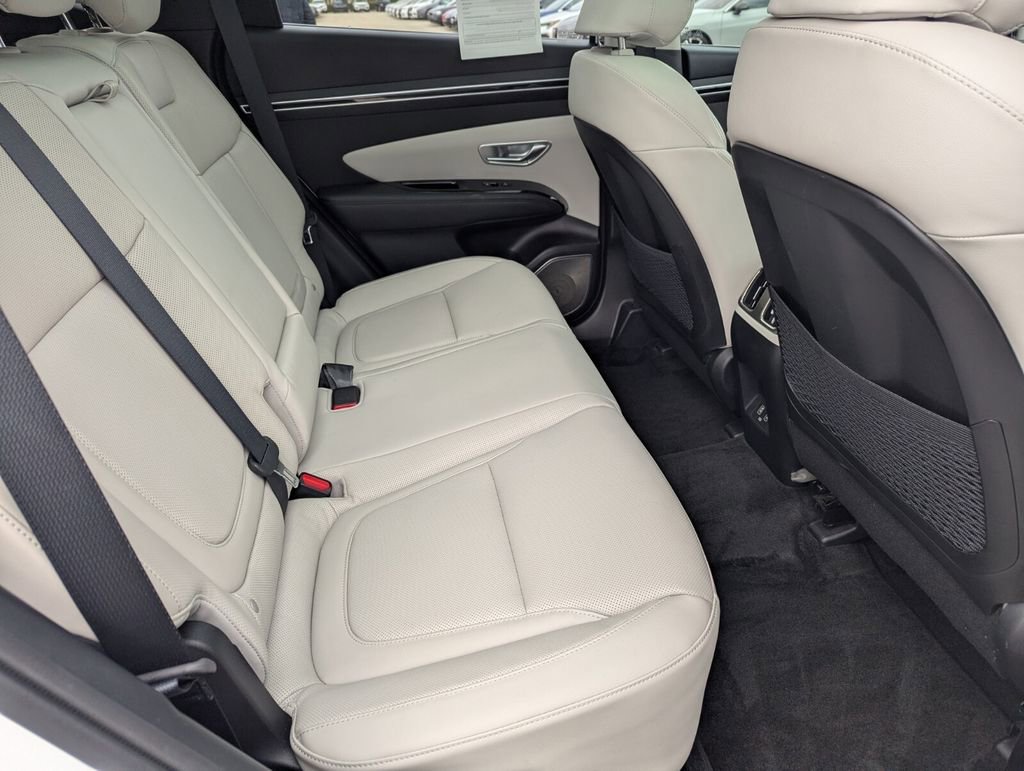 Used 2023 Hyundai Tucson Limited image 13
