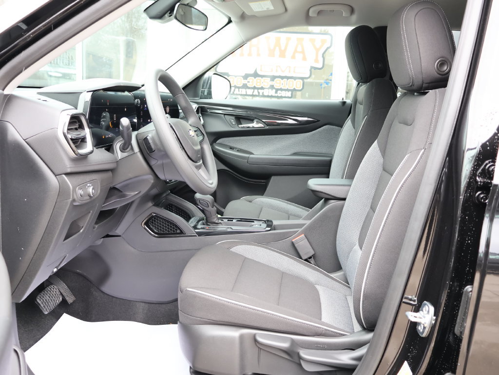 New 2026 Chevrolet TrailBlazer LS w/ LS Convenience Package AWD/4WD image 11