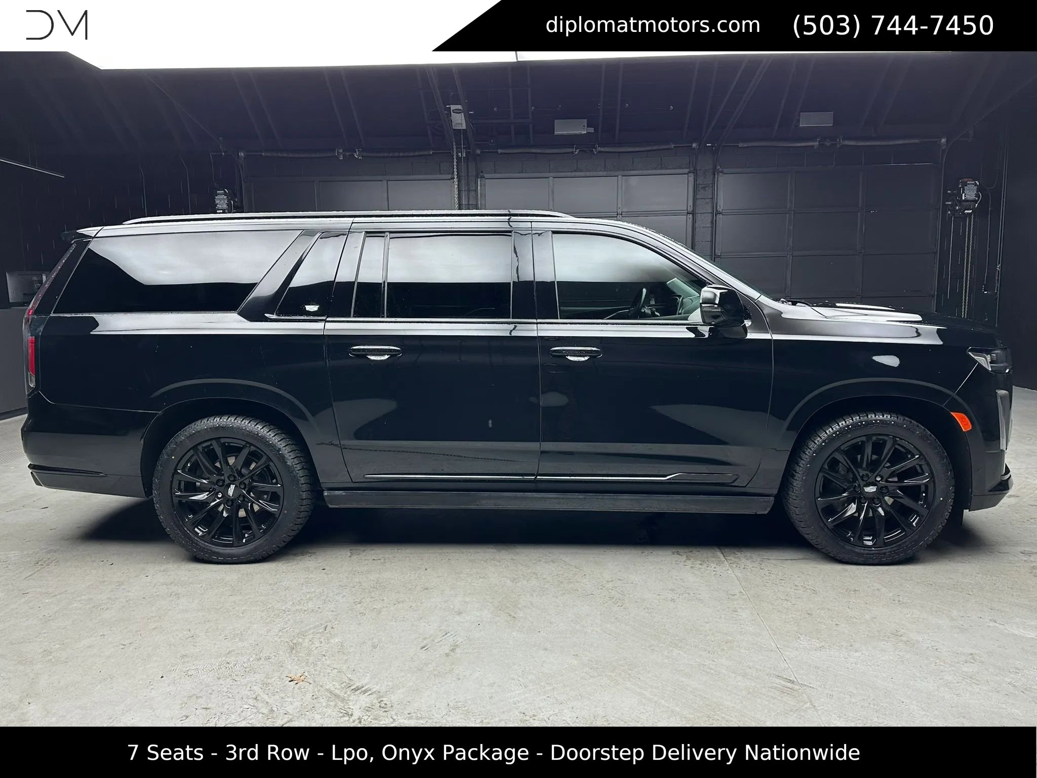 Used 2023 Cadillac Escalade ESV Sport Platinum w/ LPO, ONYX Package AWD/4WD image 8