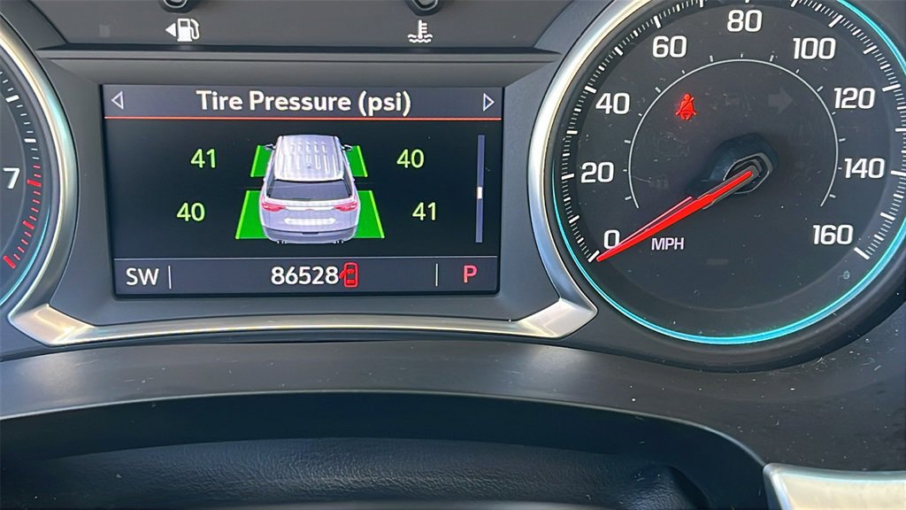 Used 2021 Chevrolet Traverse LT image 29