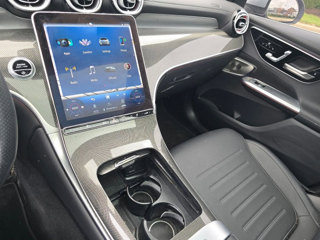 Used 2023 Mercedes-Benz GLC 300 4MATIC image 28