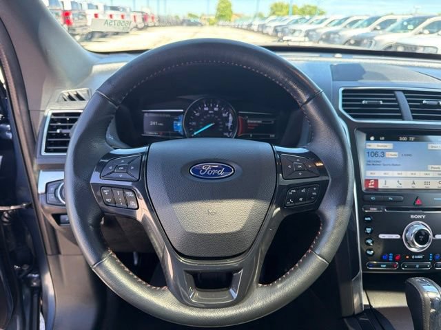 Used 2018 Ford Explorer Sport w/ Equipment Group 401A AWD/4WD image 29