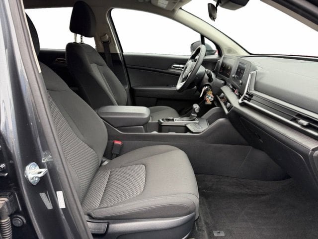 Certified 2023 Kia Sportage LX AWD/4WD image 15