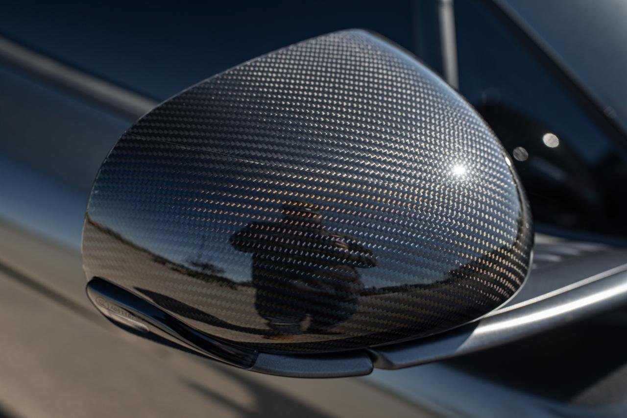 Used 2016 McLaren 650S Spider image 28