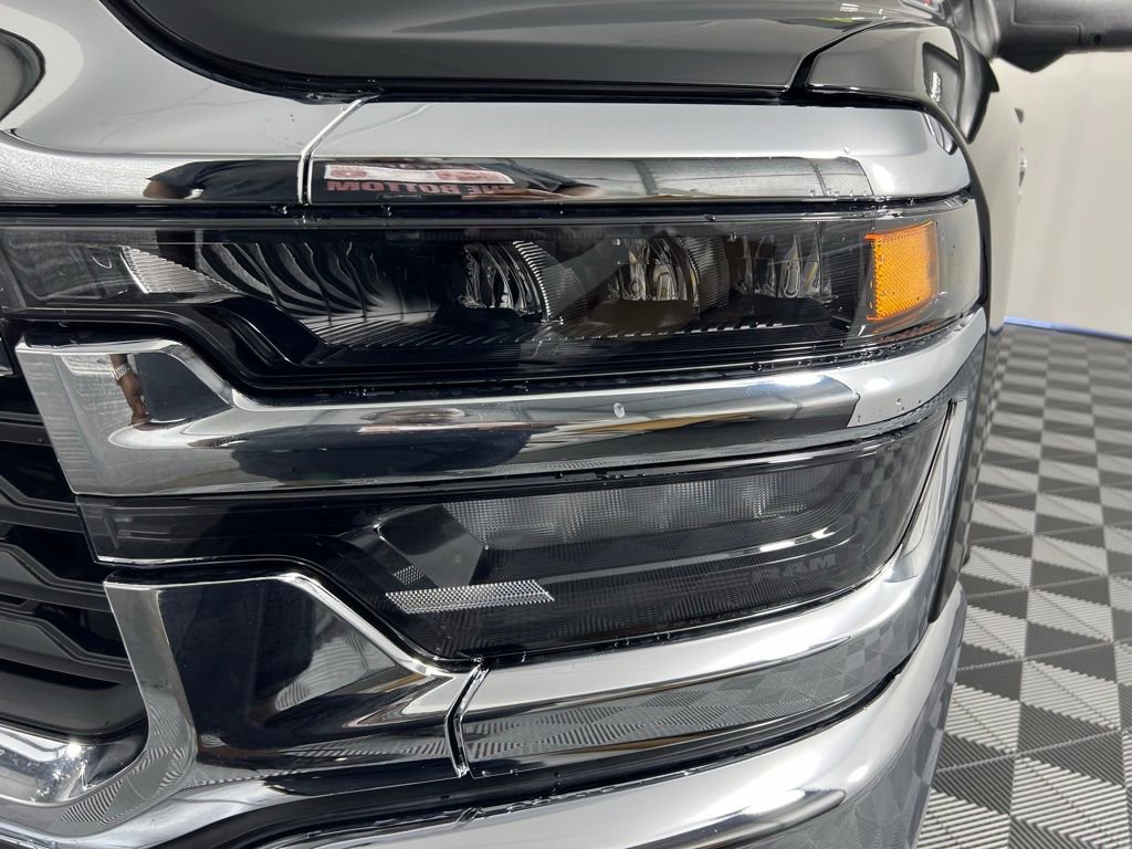 New 2025 RAM 2500 Tradesman image 19