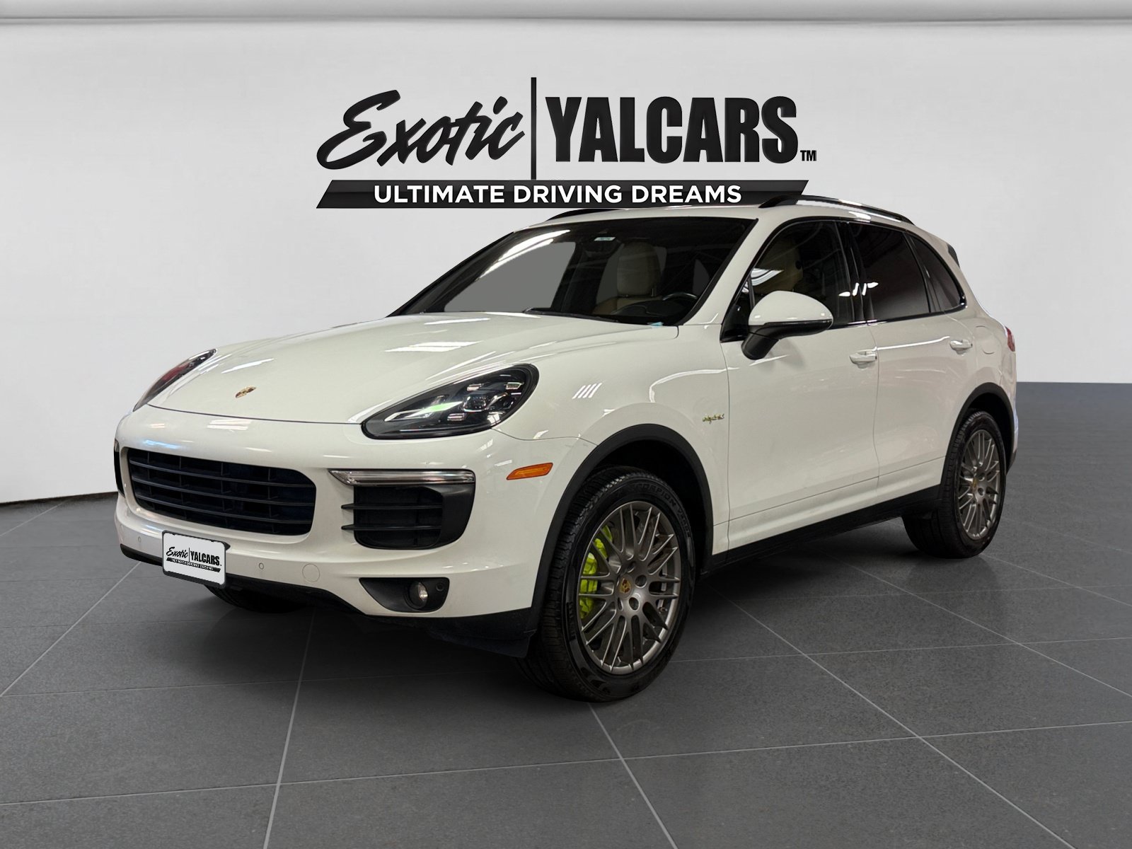 Used 2016 Porsche Cayenne S w/ Premium Plus Package AWD/4WD image 1